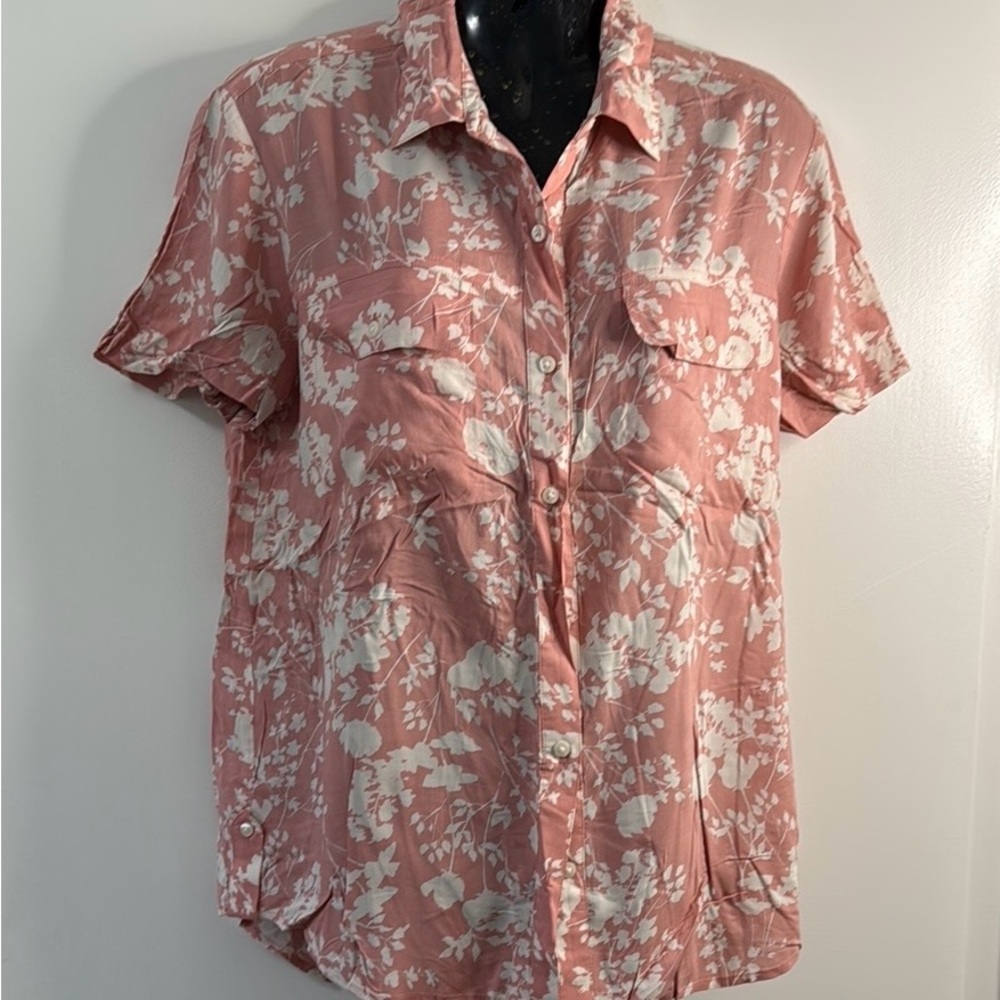 Lucky Brand Pink Floral Button-Down Shirt Notched Collar Size M NWOT - Picture 1 of 4